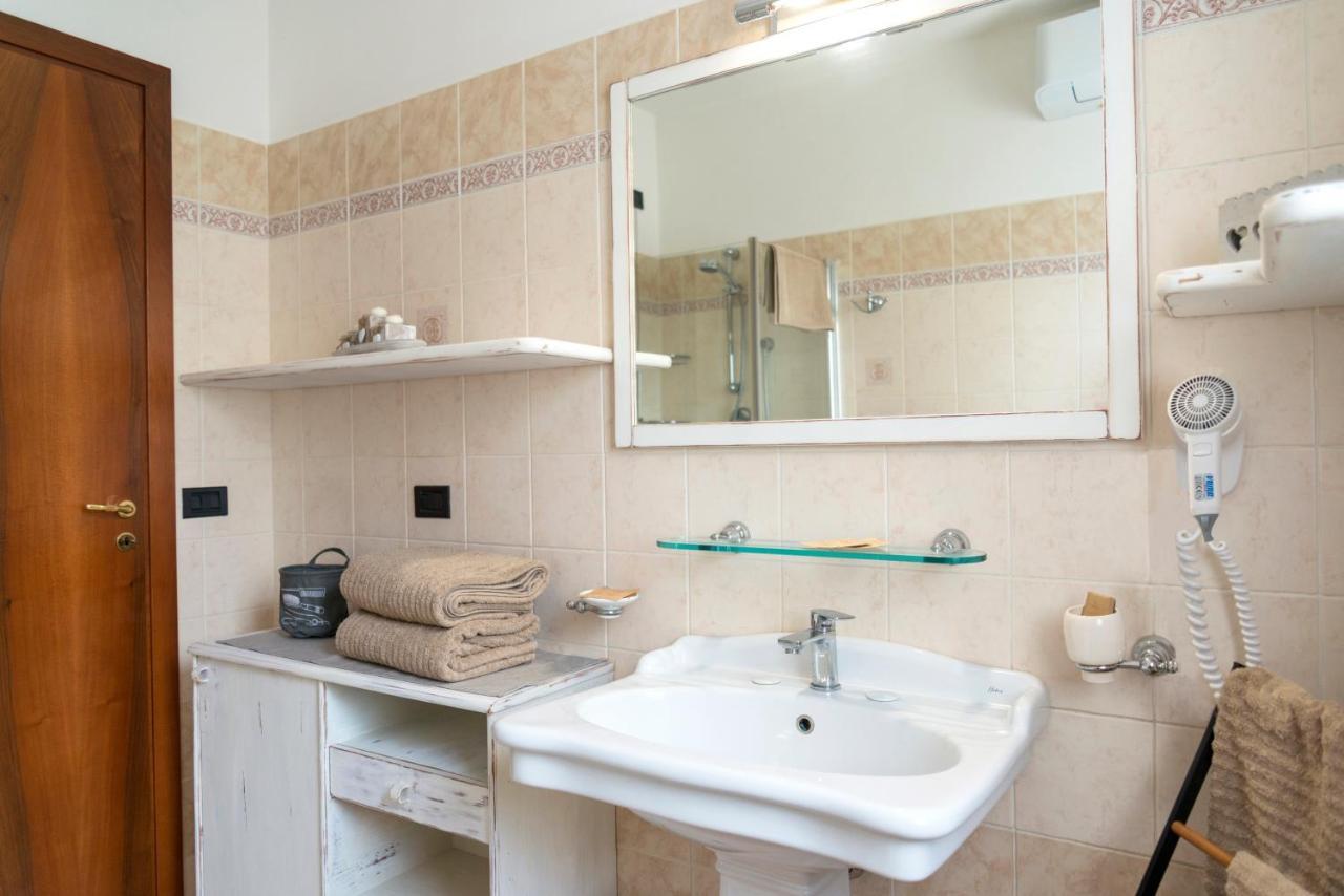 Villa Alida Casa Vacanze Фолиньо Экстерьер фото